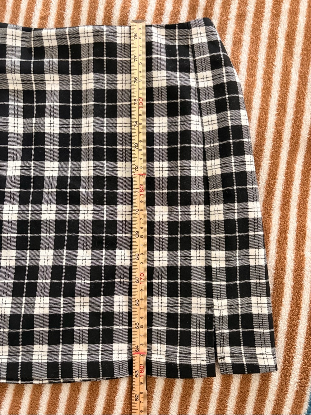 XS/S Black and White Plaid A-Line Skirt - Picture 8 of 9